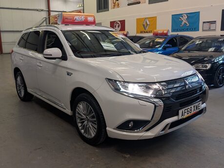 Mitsubishi Outlander PHEV JURO
