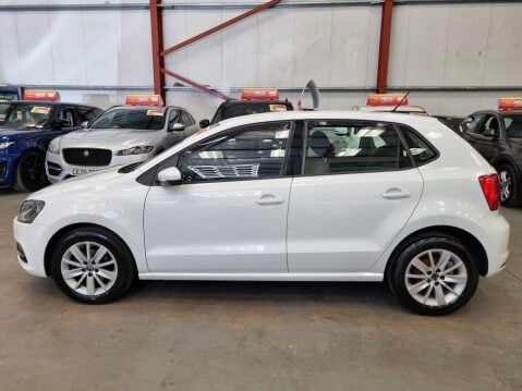Volkswagen Polo SE TDI BLUEMOTION 5