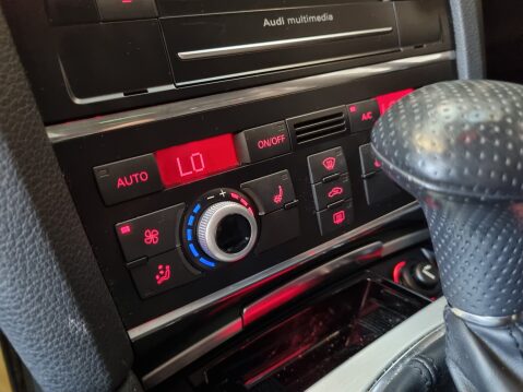 Audi Q7 TDI QUATTRO S LINE PLUS 19