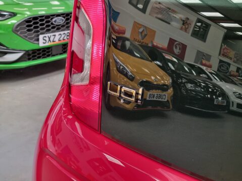Volkswagen Up MOVE UP 9
