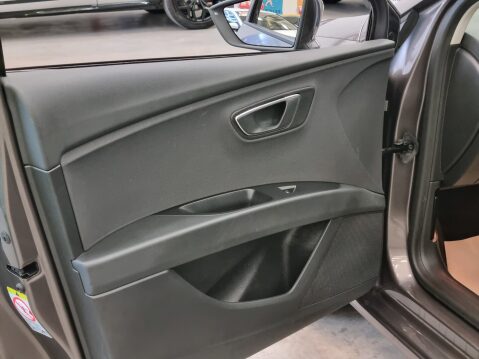SEAT Leon TDI SE TECHNOLOGY 13