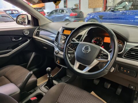 SsangYong Korando SE 12