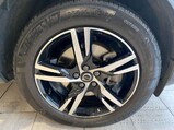 Volvo XC40 2.0 B3 MHEV Plus DCT Auto Euro 6 (s/s) 5dr 4