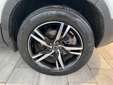 Volvo XC40 2.0 B3 MHEV Plus DCT Auto Euro 6 (s/s) 5dr 14