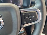 Volvo XC40 2.0 B4 MHEV R-Design Pro DCT Auto Euro 6 (s/s) 5dr 26