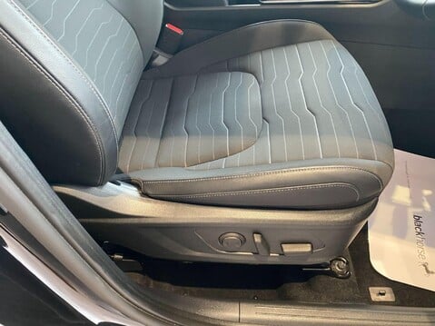 Kia Sportage 1.6 h T-GDi 3 Auto Euro 6 (s/s) 5dr 23