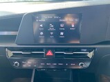 Kia Niro 1.6h GDi 2 DCT Euro 6 (s/s) 5dr 28