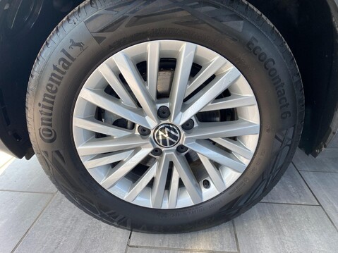 Volkswagen T-Roc 1.5 TSI Life DSG Euro 6 (s/s) 5dr 13