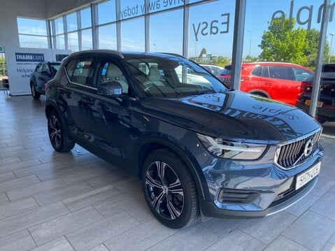 Volvo XC40 1.5h T4 Recharge 10.7kWh Inscription Auto Euro 6 (s/s) 5dr 3