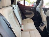 Volvo XC40 1.5h T4 Recharge 10.7kWh Inscription Auto Euro 6 (s/s) 5dr 18