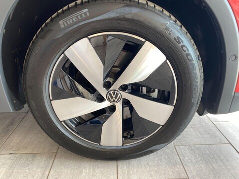 Volkswagen Tiguan 2.0 TDI Match DSG Euro 6 (s/s) 5dr 4