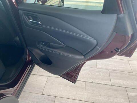 Nissan Qashqai 1.3 DIG-T MHEV N-Connecta XTRON Euro 6 (s/s) 5dr 14