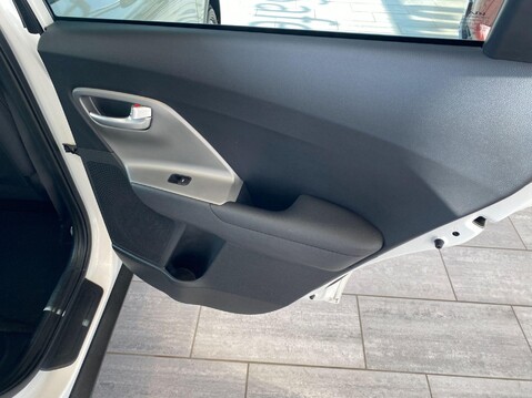 Kia Niro 1.6 GDi 2 DCT Euro 6 (s/s) 5dr 13