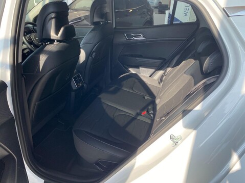 Kia Sportage 1.6 h T-GDi 3 Auto Euro 6 (s/s) 5dr 18