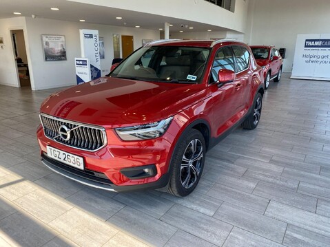 Volvo XC40 2.0 B4 MHEV Inscription Pro Auto Euro 6 (s/s) 5dr 1