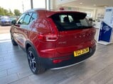 Volvo XC40 2.0 B4 MHEV Inscription Pro Auto Euro 6 (s/s) 5dr 7