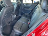 Volvo XC40 2.0 B4 MHEV Inscription Pro Auto Euro 6 (s/s) 5dr 18