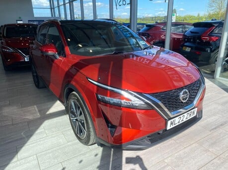 Nissan Qashqai 1.3 DIG-T MHEV Tekna XTRON Euro 6 (s/s) 5dr