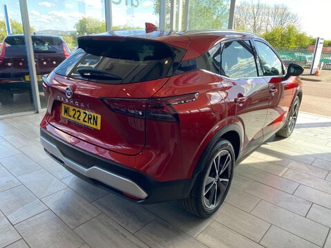 Nissan Qashqai 1.3 DIG-T MHEV Tekna XTRON Euro 6 (s/s) 5dr 5
