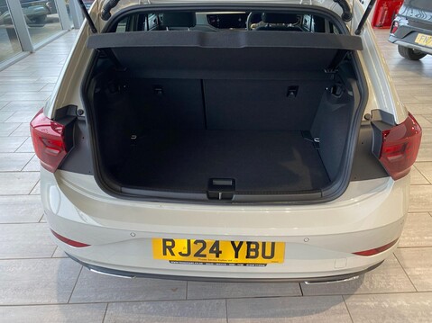 Volkswagen Polo 1.0 TSI R-Line DSG Euro 6 (s/s) 5dr 16