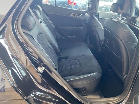 Kia Sportage 1.6 h T-GDi GT-Line Auto Euro 6 (s/s) 5dr 12