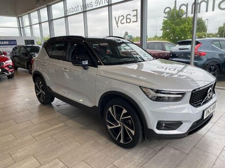Volvo XC40 1.5 T3 R-Design Pro Auto Euro 6 (s/s) 5dr