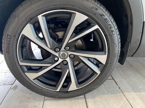 Volvo XC40 1.5 T3 R-Design Pro Auto Euro 6 (s/s) 5dr 5