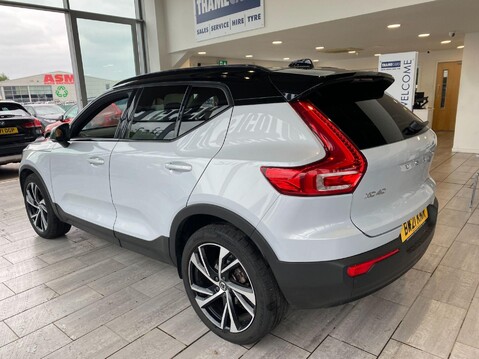 Volvo XC40 1.5 T3 R-Design Pro Auto Euro 6 (s/s) 5dr 13