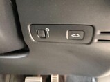 Volvo XC40 1.5 T3 R-Design Pro Auto Euro 6 (s/s) 5dr 22