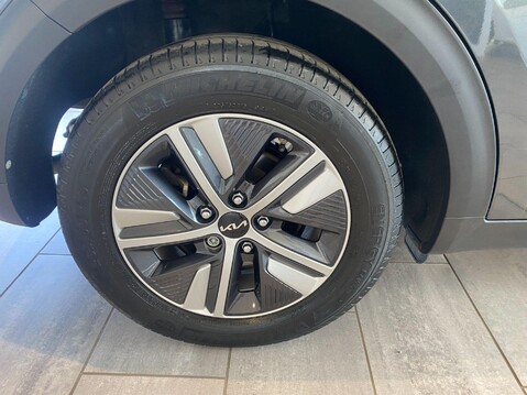 Kia Niro 1.6 GDi 2 DCT Euro 6 (s/s) 5dr 5