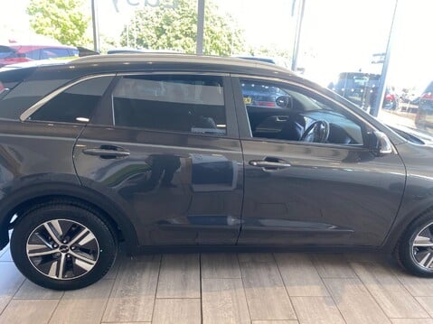 Kia Niro 1.6 GDi 2 DCT Euro 6 (s/s) 5dr 6
