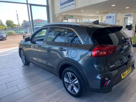 Kia Niro 1.6 GDi 2 DCT Euro 6 (s/s) 5dr 12