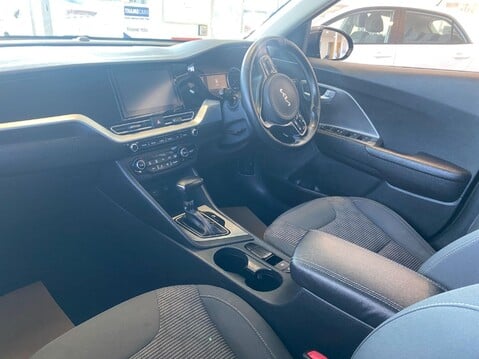 Kia Niro 1.6 GDi 2 DCT Euro 6 (s/s) 5dr 16