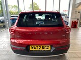 Volvo XC40 2.0 B4 MHEV Inscription Pro DCT Auto Euro 6 (s/s) 5dr 9