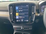 Volvo XC40 2.0 B4 MHEV Inscription Pro DCT Auto Euro 6 (s/s) 5dr 28
