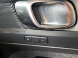 Volvo XC40 2.0 B4 MHEV Inscription Pro DCT Auto Euro 6 (s/s) 5dr 31