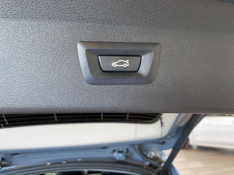BMW X1 2.0 20i xLine Auto xDrive Euro 6 (s/s) 5dr 16