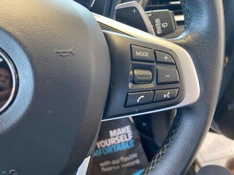 BMW X1 2.0 20i xLine Auto xDrive Euro 6 (s/s) 5dr 23