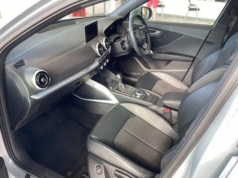 Audi Q2 1.5 TFSI CoD 35 S line S Tronic Euro 6 (s/s) 5dr 18