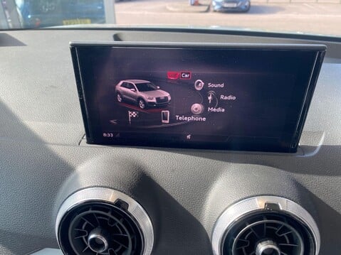 Audi Q2 1.5 TFSI CoD 35 S line S Tronic Euro 6 (s/s) 5dr 31