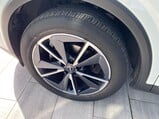 Nissan Qashqai 1.3 DIG-T MHEV Tekna XTRON Euro 6 (s/s) 5dr 9