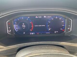 Volkswagen T-Roc 1.5 TSI EVO SEL DSG Euro 6 (s/s) 5dr 30