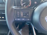Nissan Qashqai 1.3 DIG-T MHEV Acenta Premium Euro 6 (s/s) 5dr 20