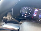 Volvo XC40 2.0 B4 MHEV Inscription Pro DCT Auto Euro 6 (s/s) 5dr 27