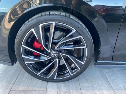 Volkswagen Golf 2.0 TSI GTI DSG Euro 6 (s/s) 5dr 13