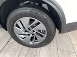 Nissan Qashqai 1.3 DIG-T MHEV Acenta Premium XTRON Euro 6 (s/s) 5dr 8