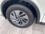 Nissan Qashqai 1.3 DIG-T MHEV Acenta Premium XTRON Euro 6 (s/s) 5dr 9
