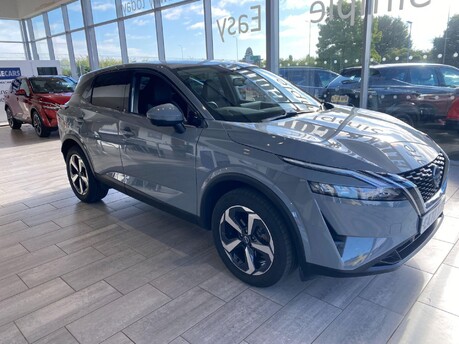 Nissan Qashqai 1.3 DIG-T MHEV N-Connecta XTRON Euro 6 (s/s) 5dr