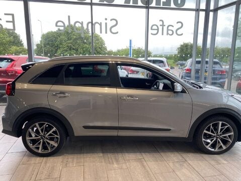 Kia Niro 1.6 GDi 3 DCT Euro 6 (s/s) 5dr 5