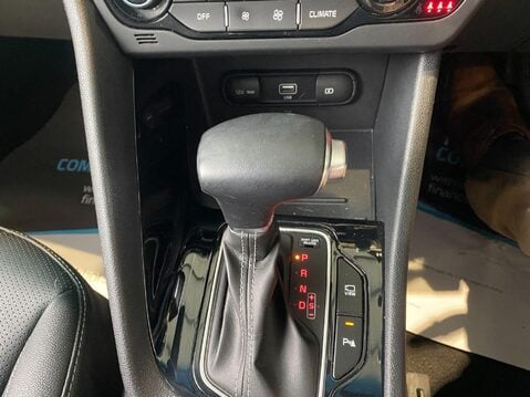 Kia Niro 1.6 GDi 3 DCT Euro 6 (s/s) 5dr 29